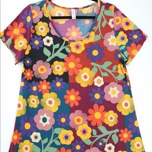 Lularoe Classic T. Size Large